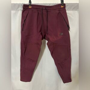 Nike Tech Joggers Men’s Large Burgundy Zipper Pocket Athletic Pants